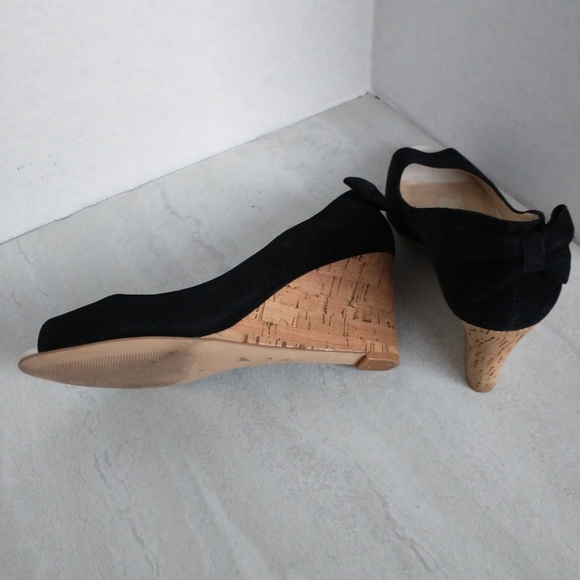 SHOES OF PREY GUC WEDGE HEELS - Picture 4 of 7